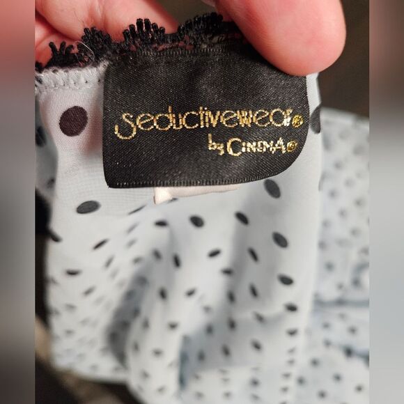 Sheer polka dot Robe 1x NWOT - Picture 9 of 10